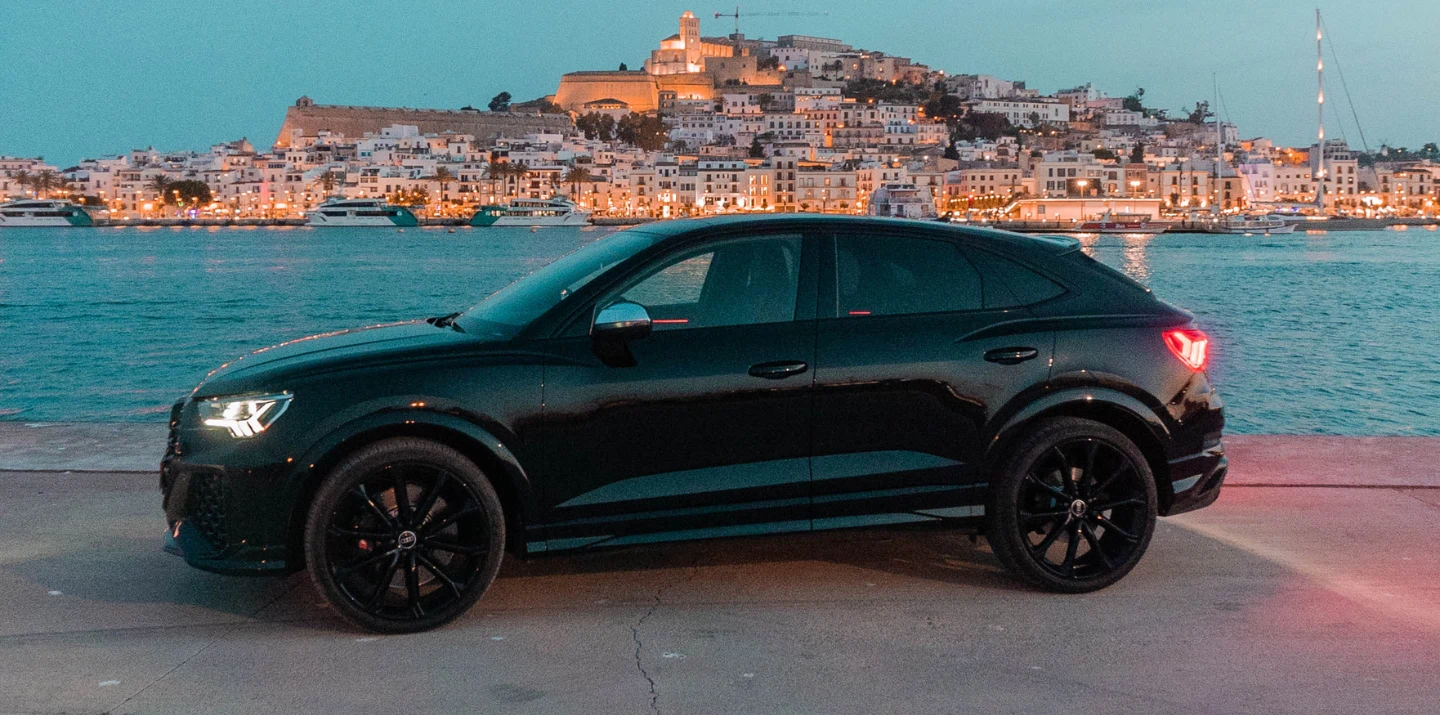Audi RSQ8