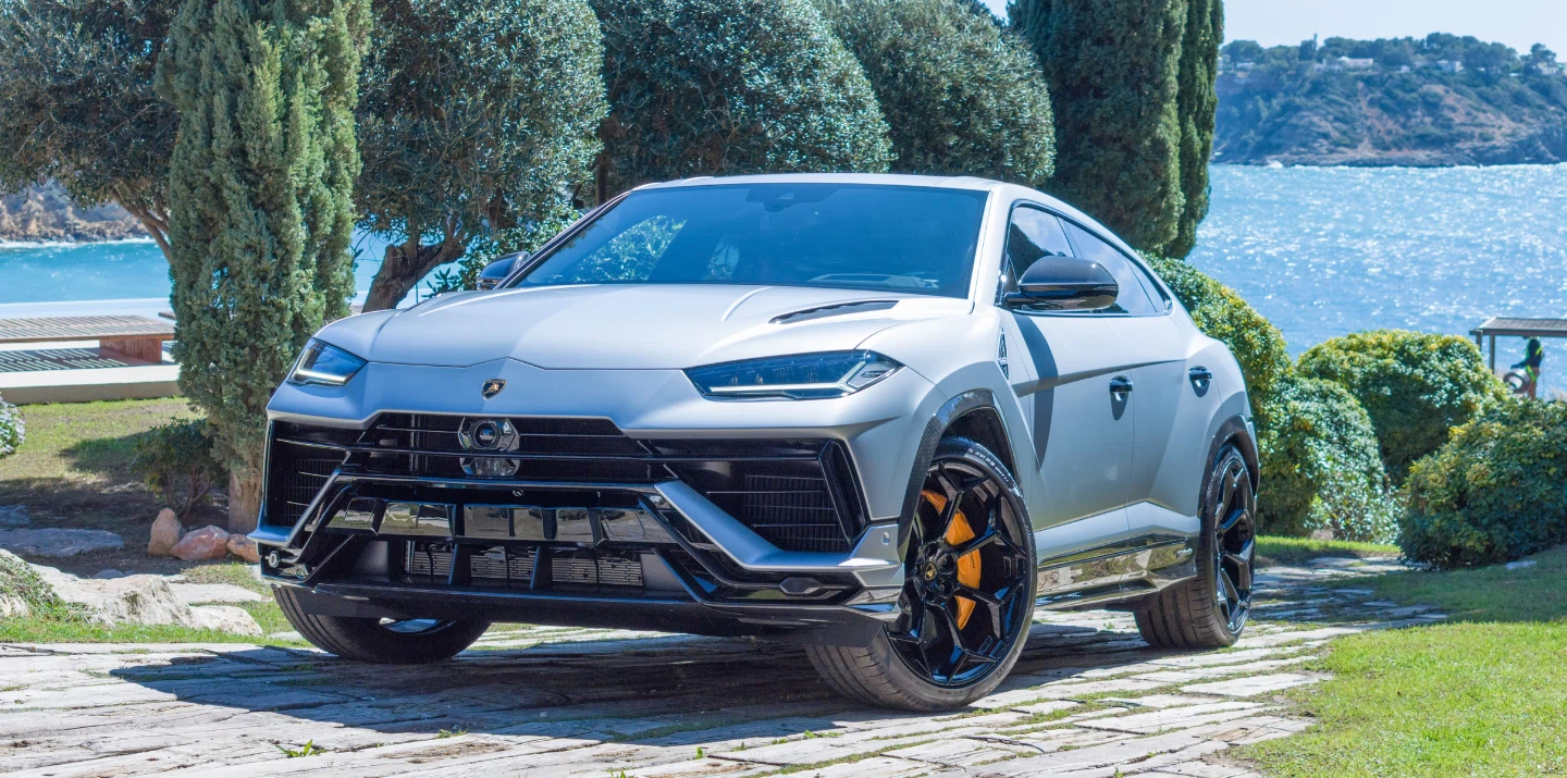 Lamborghini Urus Performante (plateado)